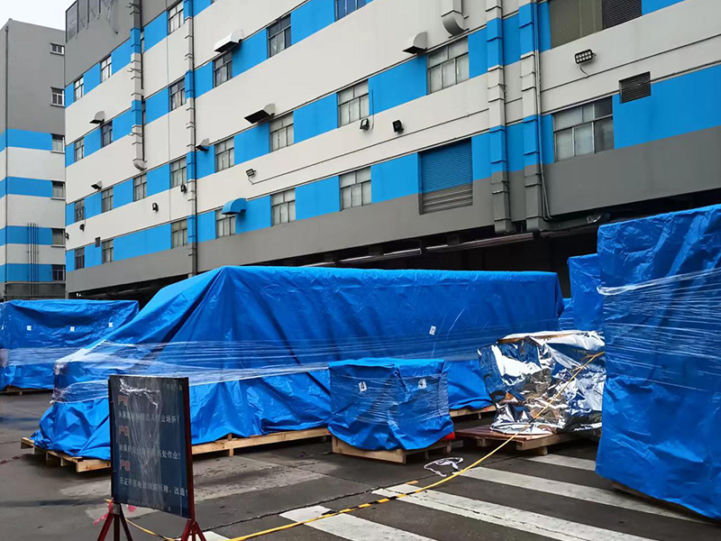 富士(shi)康真空(kong)防雨搬(ban)遷木箱(xiāng)項目