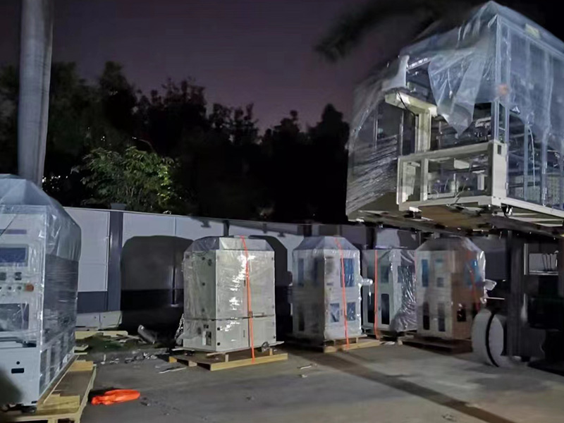 深(shēn)圳龍崗(gang)某公司(sī)國内木(mu)箱打包(bāo)