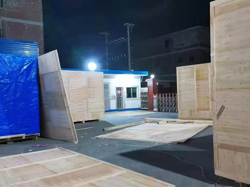 重型加固(gu)木箱